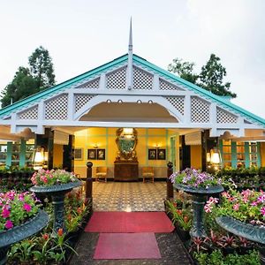 Mayfair Manor Jungpana